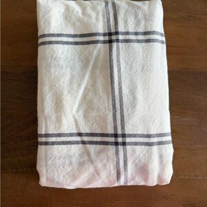 POTTERY BARN KIDS CRIB SHEET